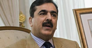 PM promotes 8 officials to BS-22