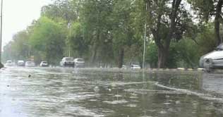 PMD predicts rains, thunderstorms in upper parts of country 