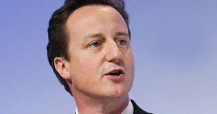 David Cameron defends pension reforms and warns strikers