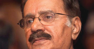 Cabinet disallows Fahim to issue arm import licenses