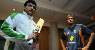 Ganguly, Watson attend childrens coaching