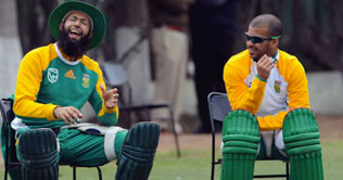 World Cup 2011: Netherlands field in overcast conditions