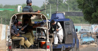 Karachi: One kidnapper killed in police encounter, two kids recovered