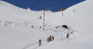 Rain and snowfall to continue in Kashmir and northern areas