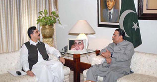 Islamabad: PM calls on President