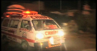 Karachi: Maulana Ahmed Madni, driver shot dead