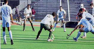 Customs faces National Bank in National Junior Hockey Championship final 