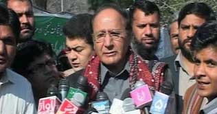 Its politicians job to set national agenda: Shujaat