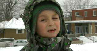 Canada: Child survives after hours being buried in snow