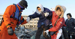 Death toll rises to 12,000 in Japan disaster