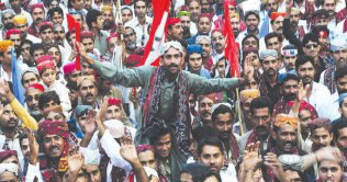 Karachi: MQM sponsors a peace walk