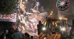  3 killed in India building collapse