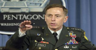 Washington: Petraeus urges Pakistan to take action in North Waziristan