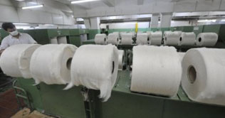 Faisalabad: Factory owners continue protest against sales tax increase