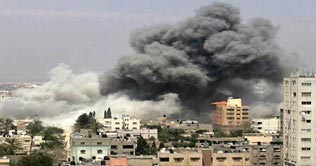 Gaza: Israels deadly assault, warplanes attack thrice