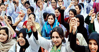 Patients continue to suffer due to doctors' strike