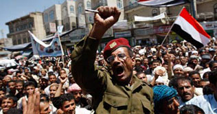 UK withdraws embassy officials from Yemen