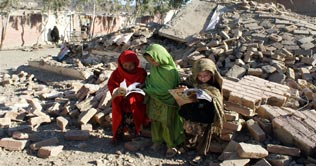 Khyber Agency: Militants blow up two schools