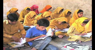  World Bank gives $400 million for Pak education sector