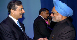 Pakistan to decide on Manmohans invites 