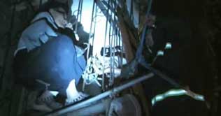 Man missed key, tried to get home through balcony