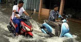Flooding in Thailand kills 21