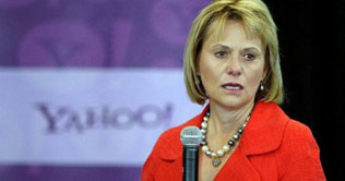 Yahoo Inc. cuts CEO Carol Bartz's compensation