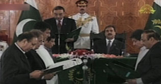 14 members of PML -Q inducted in federal cabinet