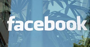 Facebook to earn $100billion when goes public