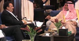 Malik visits Saudi Arabia, meets King Abdullah