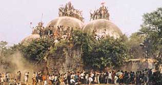  Indian SC stays verdict on Babri Mosque