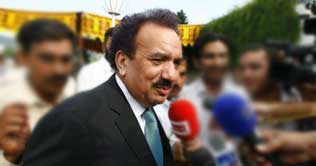 Shahid Malik meets interior minister  