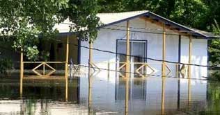 Mississippi braces for flood