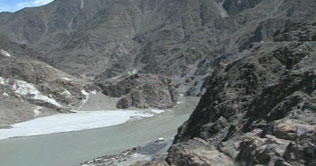 Gilani will again lay foundation stone of Diamir Bhasha Dam
