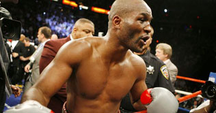  Hopkins, 46, is oldest world champion