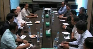 MQM delegation visits KESC head office 