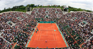 French Open: Federer, Djokovic, Wozniacki move into 3rd round