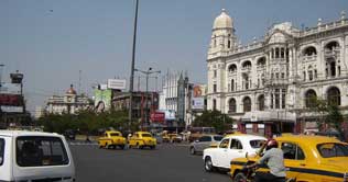 Google launches Street View project