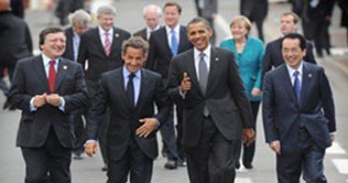 G8 leaders ask Gaddafi to quit