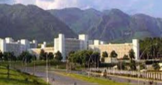 Three federal secretaries transferred