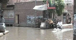 Multan: Traders protest against WASA