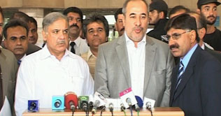 Governor Mehmood Salahi reaches Lahore. 