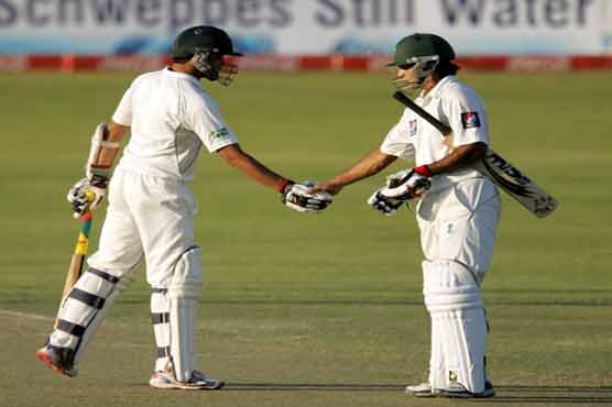 Pakistan 282-6 at close of third test