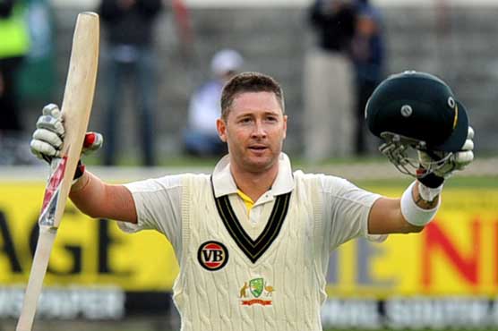 Australia closes 214-8 on 1st day against SA