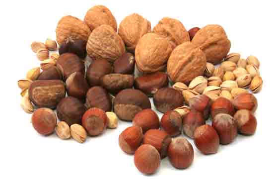 Eating nuts lowers heart disease risks