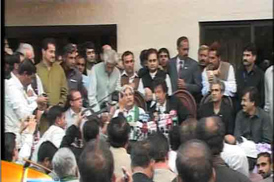 Fair polls not possible in presence of Zardari: Imran