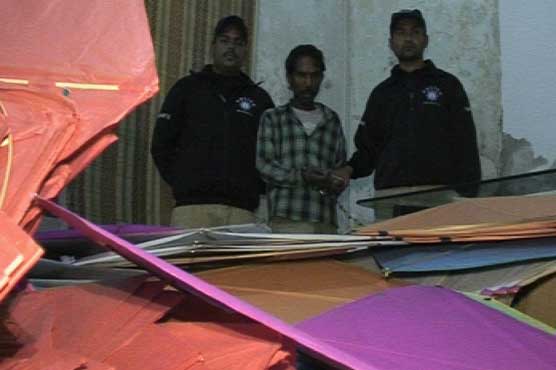 Lahore: Crackdown against kite flying, two arrested