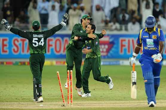 Pakistan defeat Sri Lanka to lead ODI series