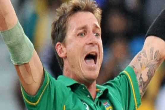 Steyn hits back as Australia 296 all out