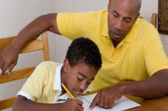 Overweight dads kids face weight troubles